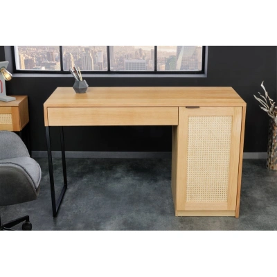 Estila Venkovský masivní psací stůl Vierata do kanceláře z dubového dřeva se šuplíkem a dvířky z ratanu 120cm