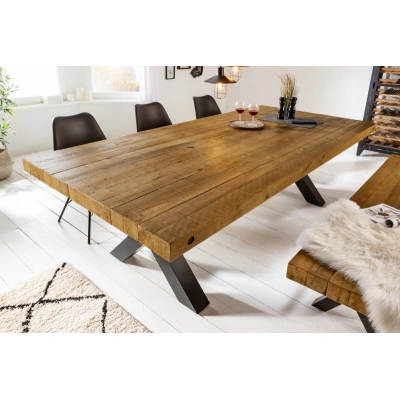 Estila Industriální jídelní stůl Freya z masivního dřeva s černýma nohama z kovu 240cm
