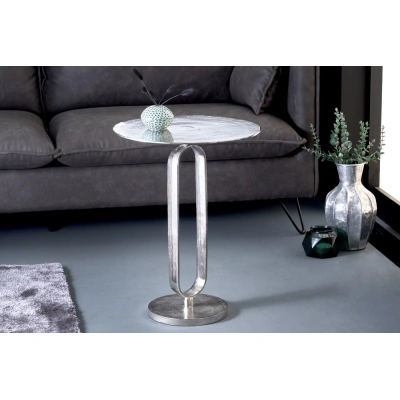 Estila Art deco kulatý stříbrný kovový příruční stolek Zendy s glamour nádechem 60 cm